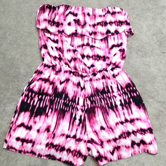 Decree strapless pink tie dye romper with pockets - Picture 1 of 5